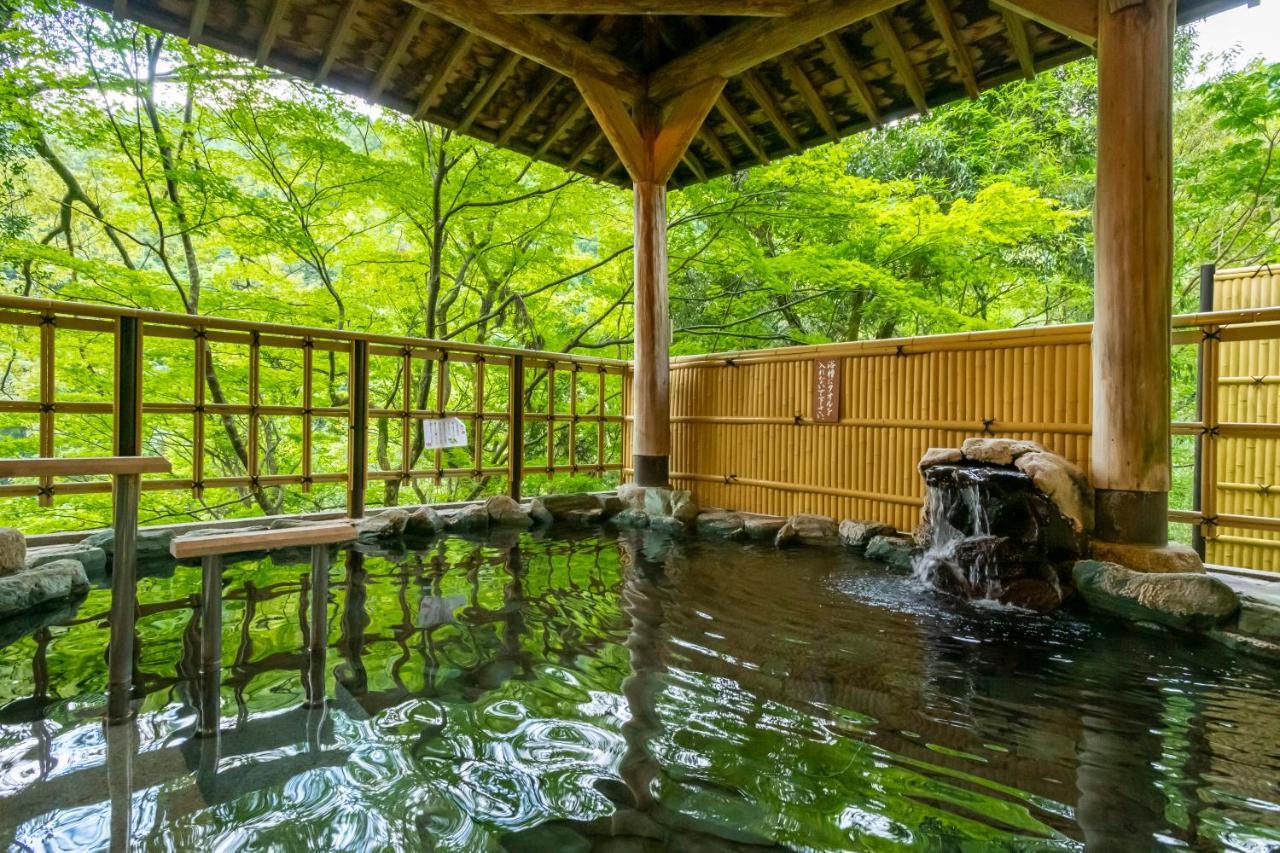 Yamanaka Onsen Hanatsubaki Кага Экстерьер фото