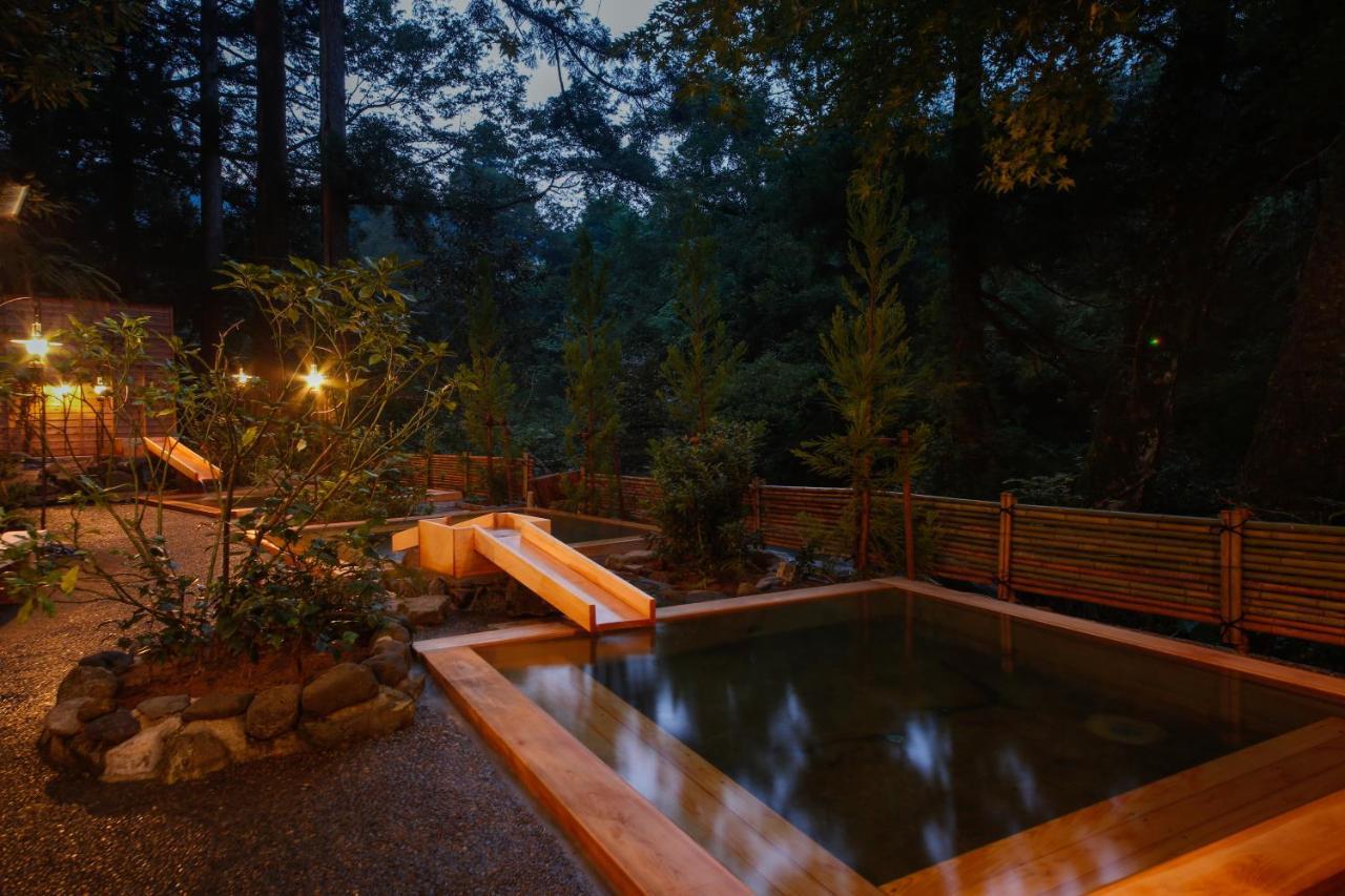 Yamanaka Onsen Hanatsubaki Кага Экстерьер фото